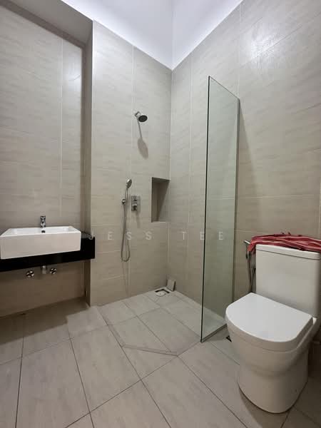 Rumah Berkembar untuk Disewa di Setia Alam (Selangor) - Jess Tee - Bathroom - PropertyGuru.com.my
