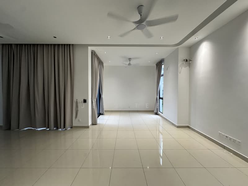 Rumah Berkembar untuk Disewa di Setia Alam (Selangor) - Jess Tee - Living Room - PropertyGuru.com.my