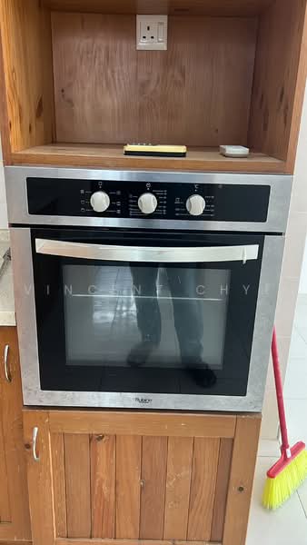 Servis Apartment untuk Dijual di Koi Kinrara - Vincent Chye - PropertyGuru.com.my