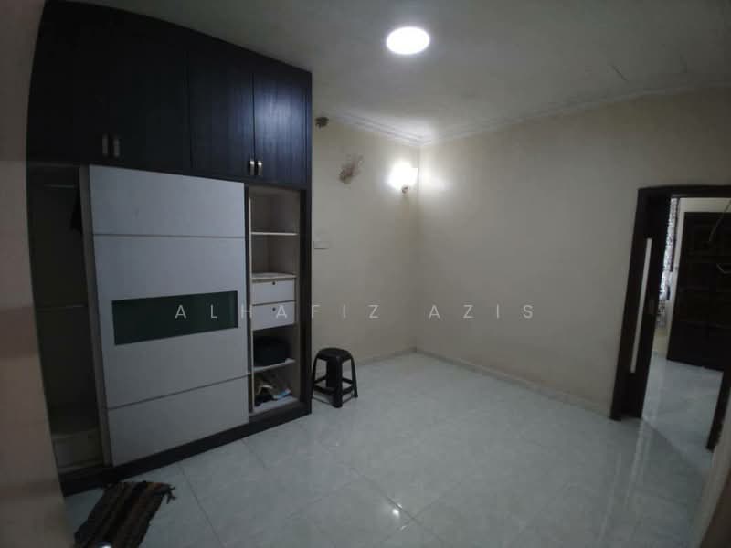 Rumah Teres 1-Tingkat untuk Dijual di Taman Tanjung Puteri Resort (Pasir Gudang) - ALHAFIZ AZIS - Bedroom - PropertyGuru.com.my