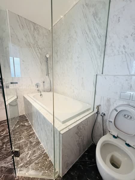 Service Residence for Sale at SO Sofitel Kuala Lumpur Residences - Adeline Teh - Bathroom - PropertyGuru.com.my