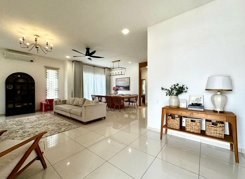 Semi-Detached House for Sale in Alam Sari (Bangi) - Amirul Nasyriq - PropertyGuru.com.my