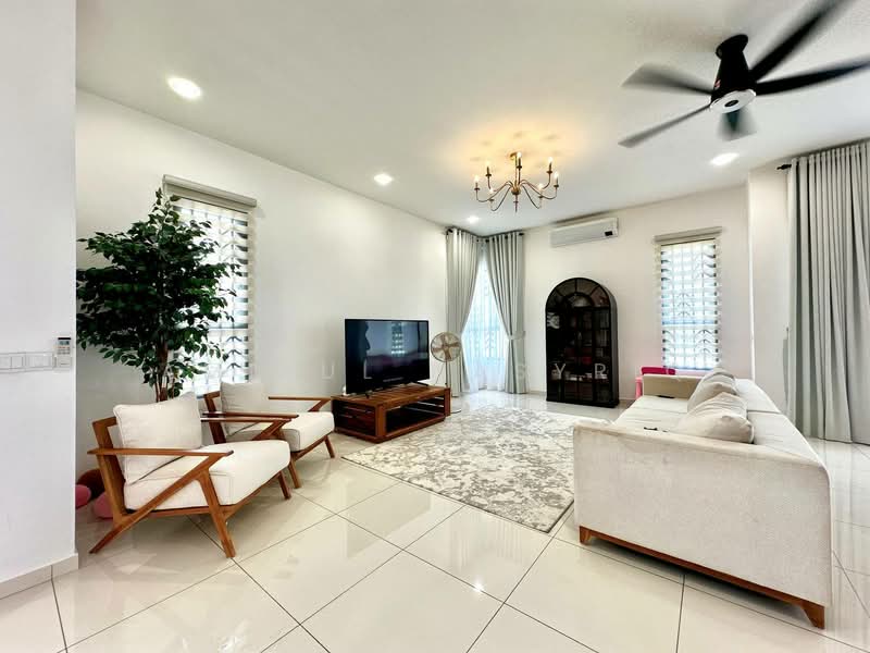 Semi-Detached House for Sale in Alam Sari (Bangi) - Amirul Nasyriq - PropertyGuru.com.my