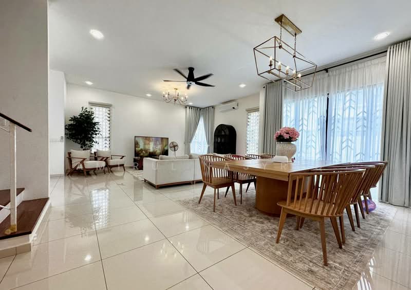 Semi-Detached House for Sale in Alam Sari (Bangi) - Amirul Nasyriq - PropertyGuru.com.my