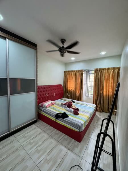 Pangsapuri untuk Dijual di Kenanga Apartments - KT Go - Bedroom - PropertyGuru.com.my