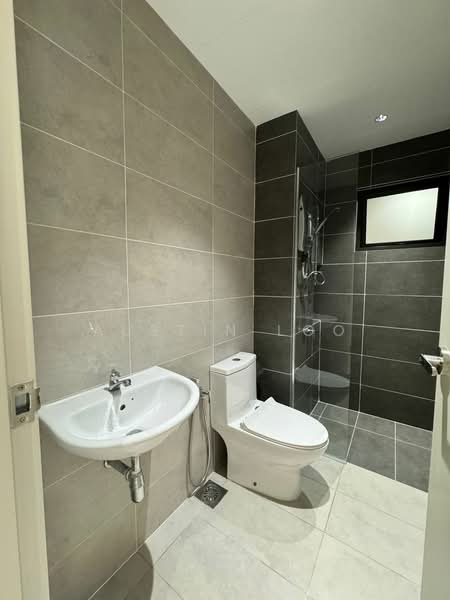 Service Residence for Rent at M Oscar - Austin Loo - Bathroom - PropertyGuru.com.my