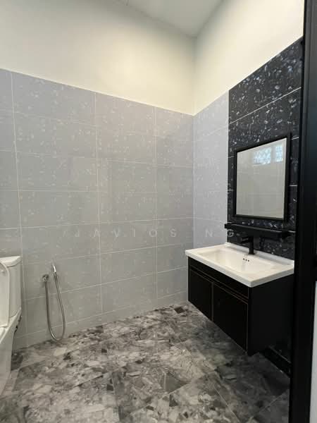 Rumah Teres 2 Tingkat untuk Dijual di Tanjung Tokong (Penang) - Javios Ng - Bathroom - PropertyGuru.com.my