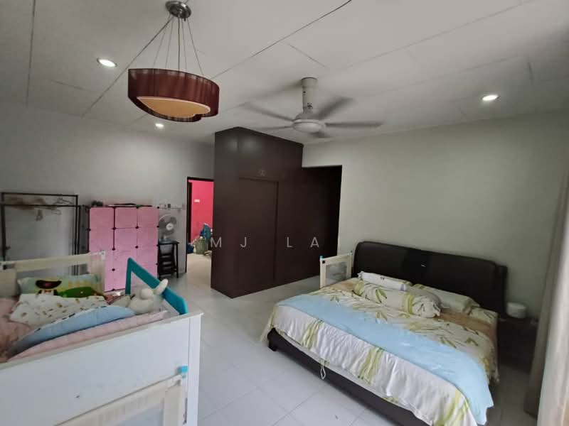 Rumah Teres 2-Tingkat untuk Dijual di Austin (Johor Bahru) - MJ Lai - PropertyGuru.com.my