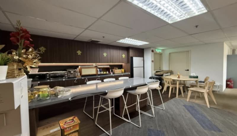 Pejabat untuk Disewa di Mid Valley City (Kuala Lumpur) - Zach Gan - Kitchen - PropertyGuru.com.my
