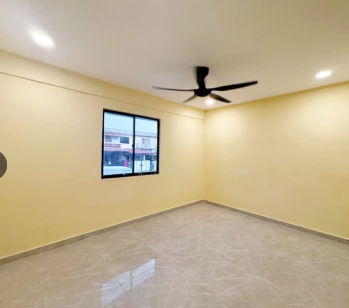 2-storey Terraced House for Sale in Taman Saleng (Kulai) - Alexius Lim - Interior - PropertyGuru.com.my