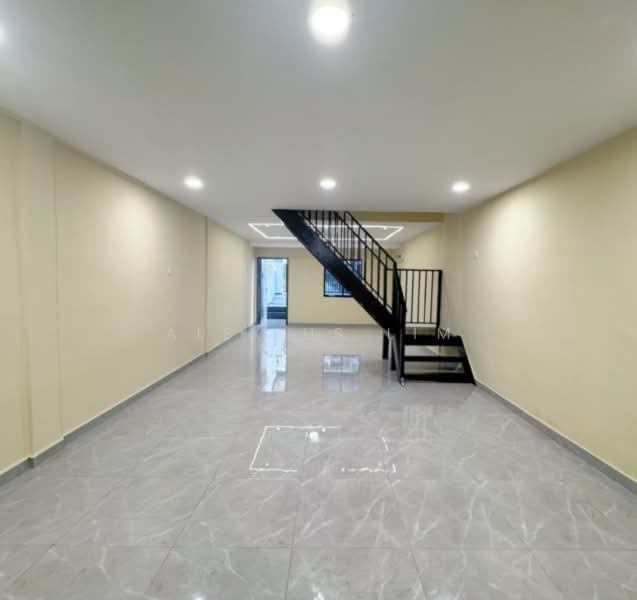 2-storey Terraced House for Sale in Taman Saleng (Kulai) - Alexius Lim - Interior - PropertyGuru.com.my