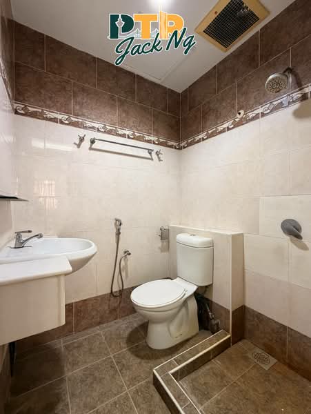 2-storey Terraced House for Sale in Taman Bagan (Butterworth) - Jack Ng - Bathroom - PropertyGuru.com.my