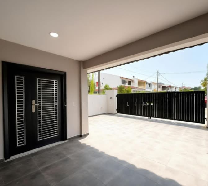 Rumah Teres 2-Tingkat untuk Dijual di Johor Bahru (Johor) - Alexius Lim - Exterior - PropertyGuru.com.my