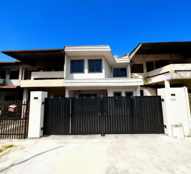 Rumah Teres 2-Tingkat untuk Dijual di Johor Bahru (Johor) - Alexius Lim - Exterior - PropertyGuru.com.my