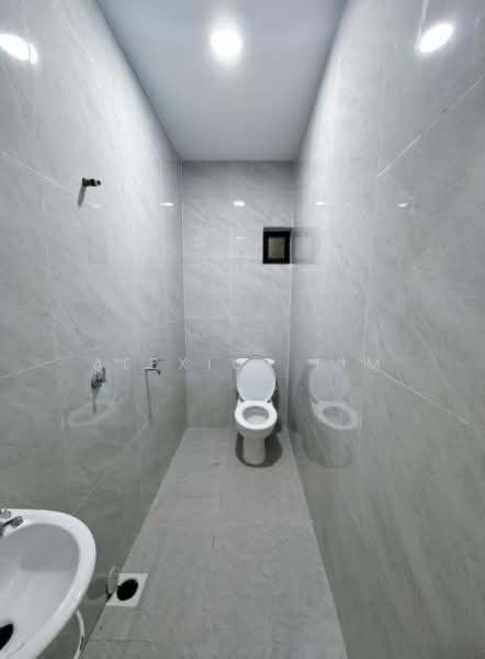 Rumah Teres 2-Tingkat untuk Dijual di Johor Bahru (Johor) - Alexius Lim - Bathroom - PropertyGuru.com.my