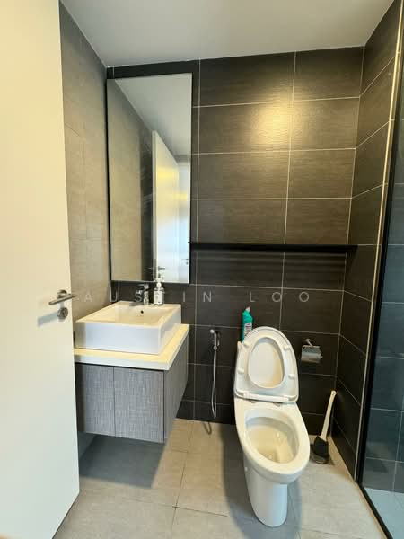 Servis Apartment untuk Disewa di The Arcuz - Austin Loo - Bathroom - PropertyGuru.com.my