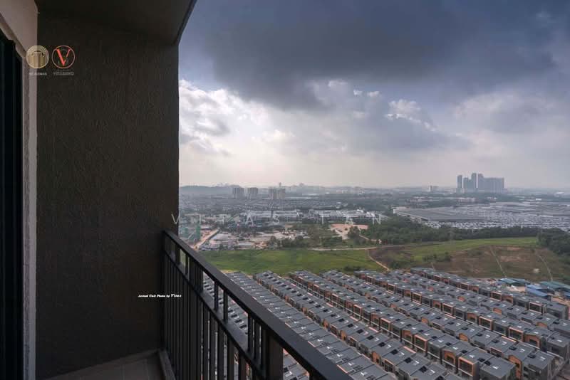 Kondominium untuk Dijual di Tuai Timur - Vitas Tan - Balcony - PropertyGuru.com.my
