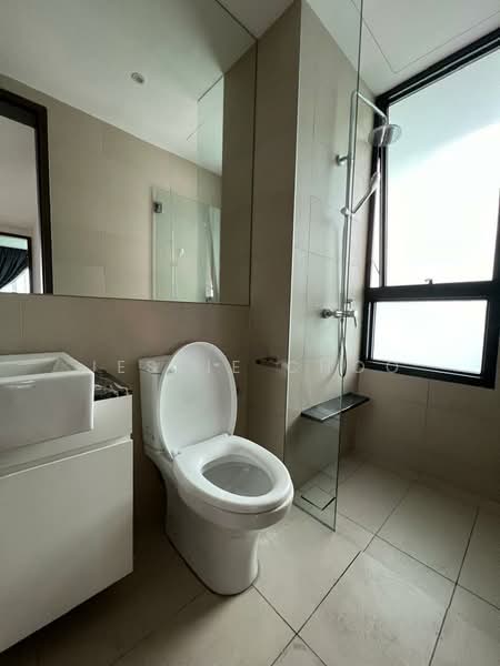 Kondominium untuk Disewa di The Marina View - Jessie Choo - Bathroom - PropertyGuru.com.my