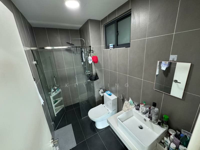 Service Residence for Sale at Greenfield Residence - Key Ling - Bathroom - PropertyGuru.com.my