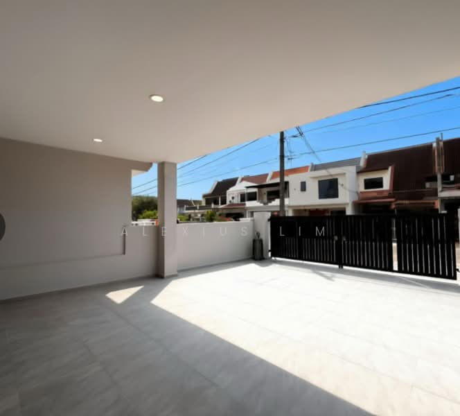 Rumah Teres 2 Tingkat untuk Dijual di Permas Jaya (Johor) - Alexius Lim - Exterior - PropertyGuru.com.my