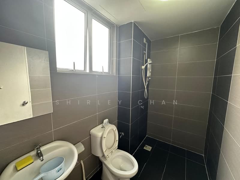 Servis Apartment untuk Disewa di Maxim Residences - Shirley Chan - Bathroom - PropertyGuru.com.my