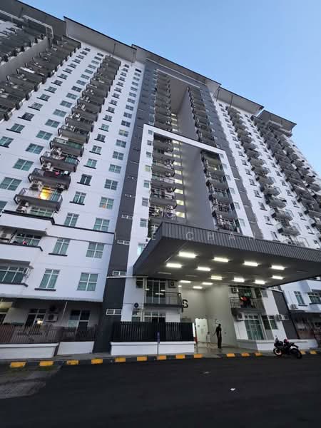 Apartment for Sale at Lake View Suites - Elaine Chan - Exterior - PropertyGuru.com.my