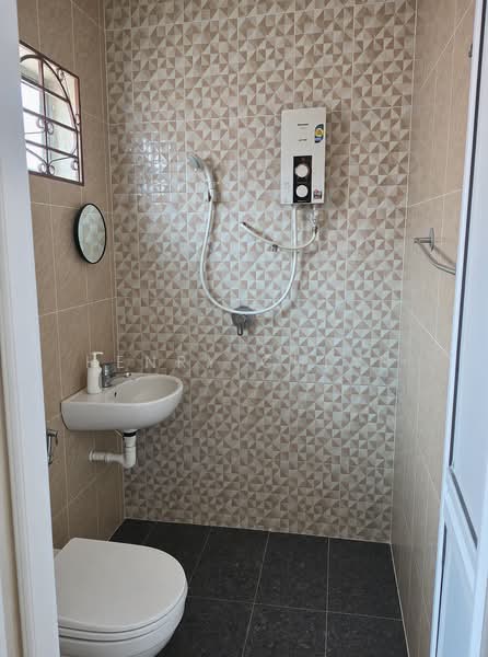 2-storey Terraced House for Sale in Taman Sri Endah (Sri Petaling) - Henry Chiah - Bathroom - PropertyGuru.com.my