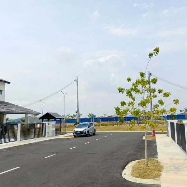 Rumah Teres 2 Tingkat untuk Disewa di Seremban 2 (Negeri Sembilan) - Eddy Izuddin - Exterior - PropertyGuru.com.my