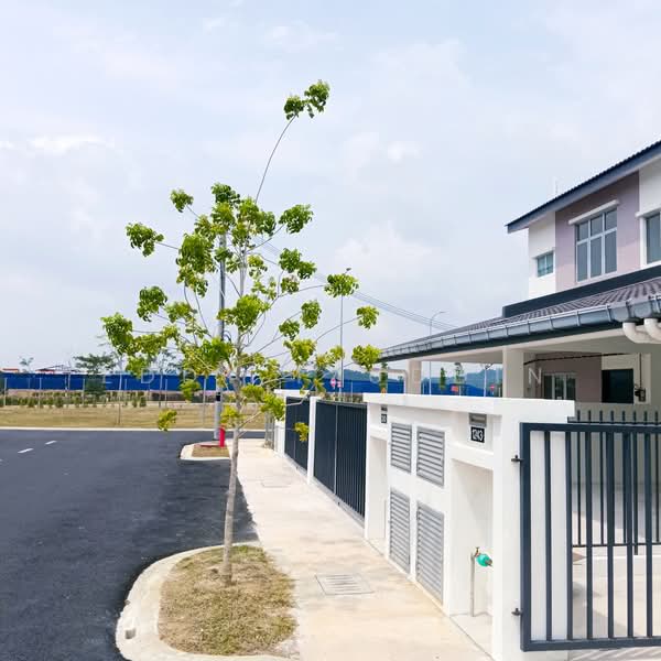 Rumah Teres 2 Tingkat untuk Disewa di Seremban 2 (Negeri Sembilan) - Eddy Izuddin - Exterior - PropertyGuru.com.my