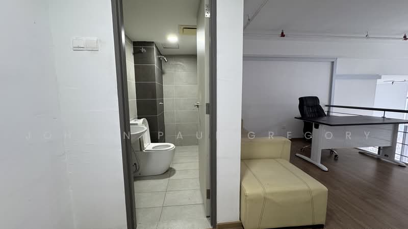 Office for Rent in Pjs 52 (Petaling Jaya) - Johann Paul Gregory - Bathroom - PropertyGuru.com.my