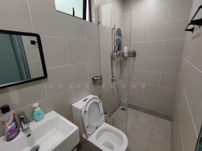 Servis Apartment untuk Disewa di Fortune Centra - Louis Foong - Bathroom - PropertyGuru.com.my