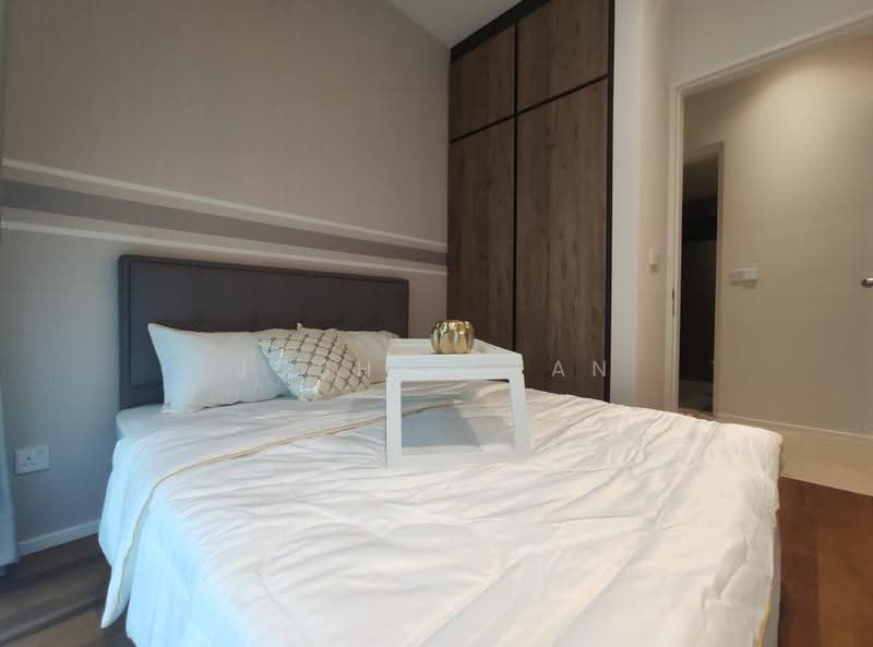 Service Residence for Sale at 10 Stonor - Joshua Tan - Bedroom - PropertyGuru.com.my