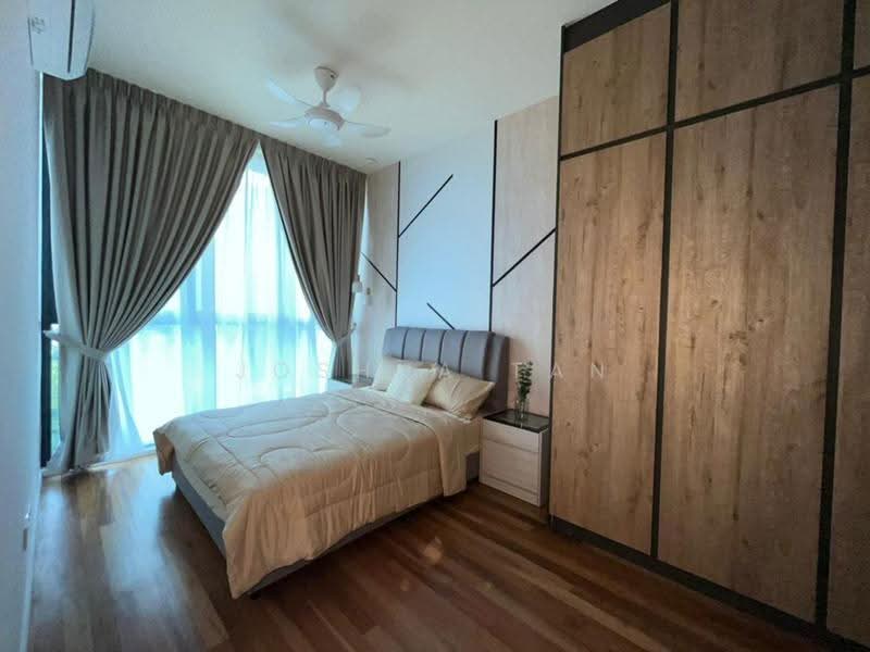 Service Residence for Sale at 10 Stonor - Joshua Tan - Bedroom - PropertyGuru.com.my
