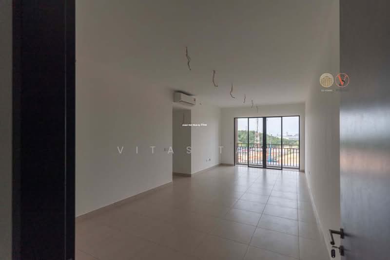 Kondominium untuk Dijual di Tuai Timur - Vitas Tan - Living Room - PropertyGuru.com.my