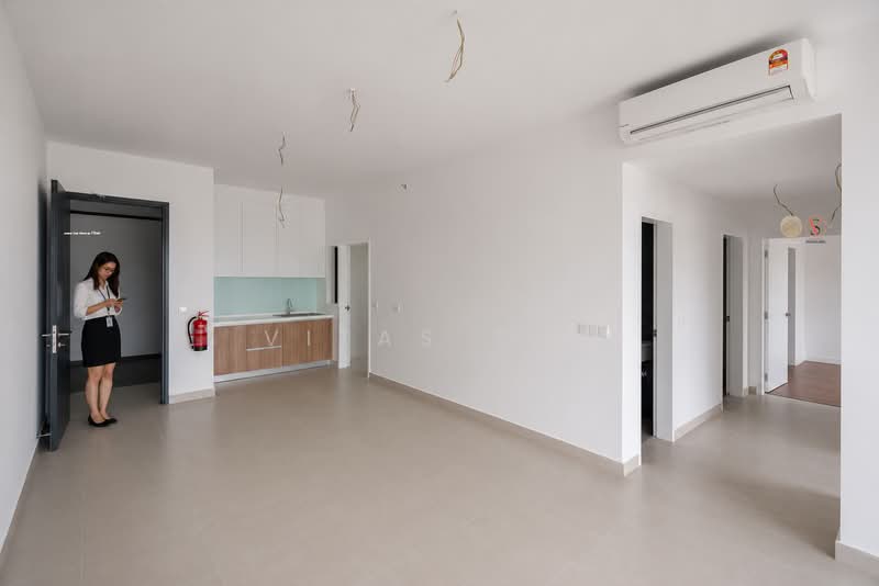 Kondominium untuk Dijual di Tuai Timur - Vitas Tan - Kitchen - PropertyGuru.com.my