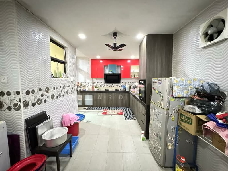 2-storey Terraced House for Sale in Bandar Tasik Puteri (Rawang) - Bernard Ong - Kitchen - PropertyGuru.com.my