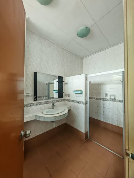 3-storey Terraced House for Rent in Bandar Puteri Puchong (Puchong) - Sue Wong - PropertyGuru.com.my