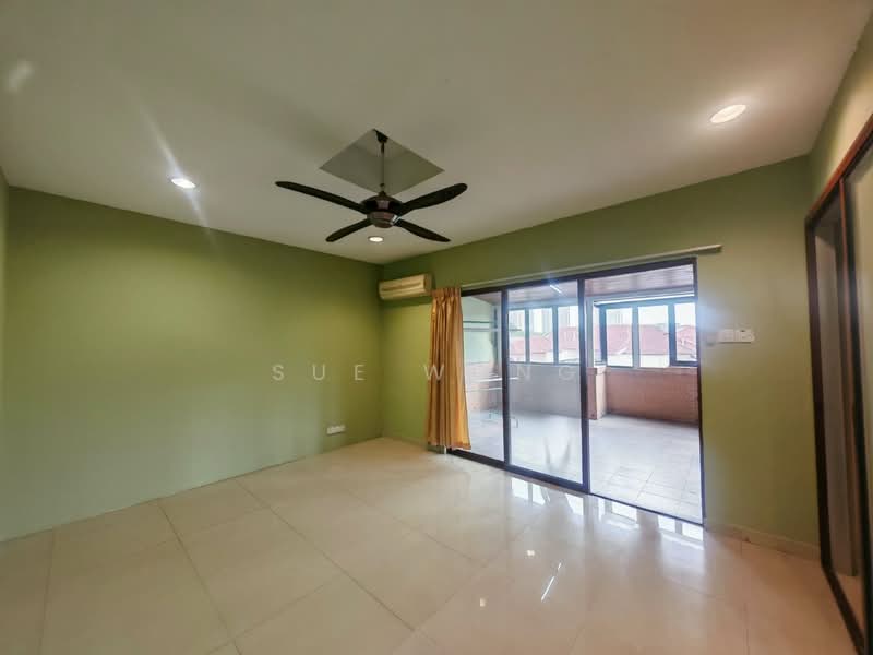 3-storey Terraced House for Rent in Bandar Puteri Puchong (Puchong) - Sue Wong - PropertyGuru.com.my