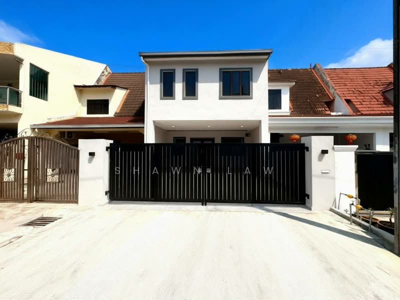 Rumah Teres 2 Tingkat untuk Dijual di Bandar Baru Permas Jaya (Permas Jaya) - Shawn Law - Exterior - PropertyGuru.com.my