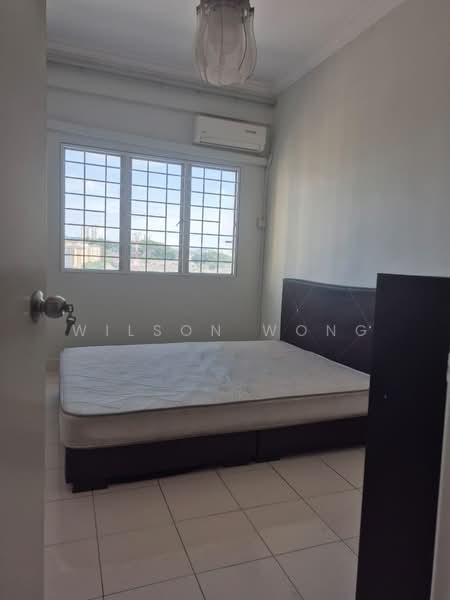 Pangsapuri untuk Dijual di Prima Tiara II - Wilson Wong - Bedroom - PropertyGuru.com.my