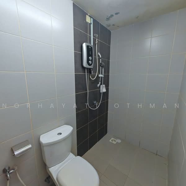 Condominium for Rent at Residensi KepongMas - Norhayati Othman - Bathroom - PropertyGuru.com.my