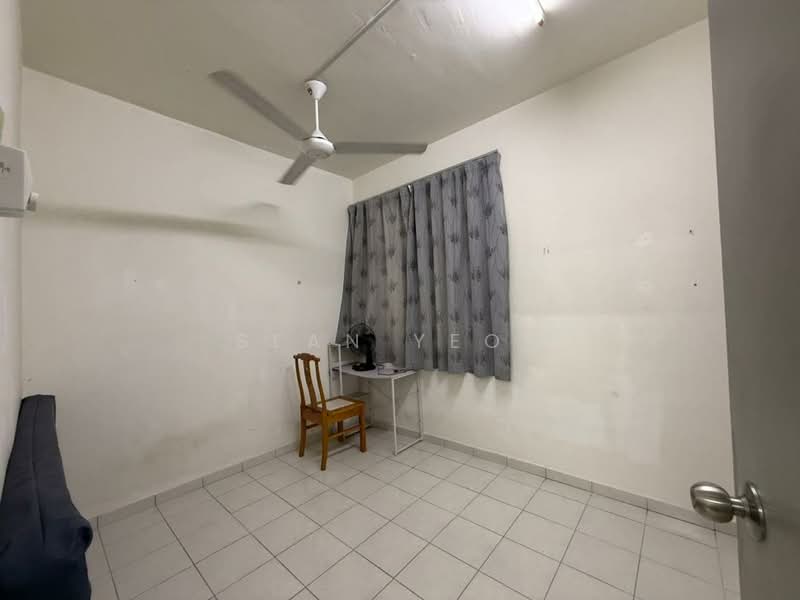 Pangsapuri untuk Dijual di Molek Ria - Sean Yeoh - Bedroom - PropertyGuru.com.my