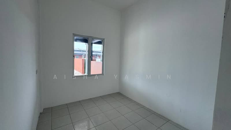 Semi-Detached House for Sale in Petra Jaya (Kuching) - Aisha Yasmin - PropertyGuru.com.my