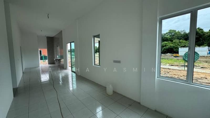 Semi-Detached House for Sale in Petra Jaya (Kuching) - Aisha Yasmin - PropertyGuru.com.my
