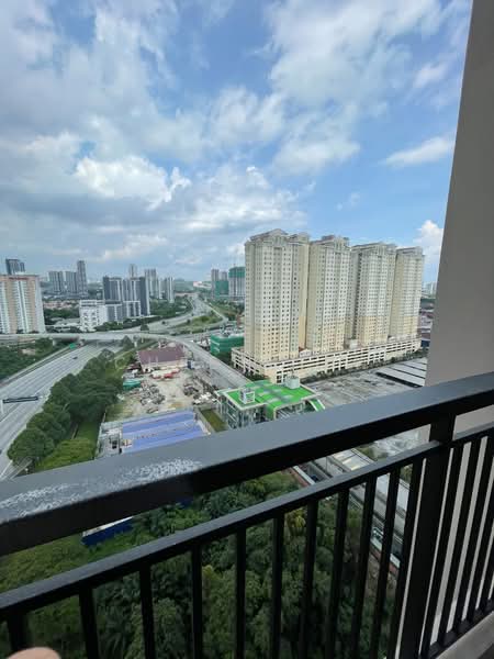 Kediaman Servis untuk Disewa di Kenwingston Skylofts - Chee Shun - View - PropertyGuru.com.my