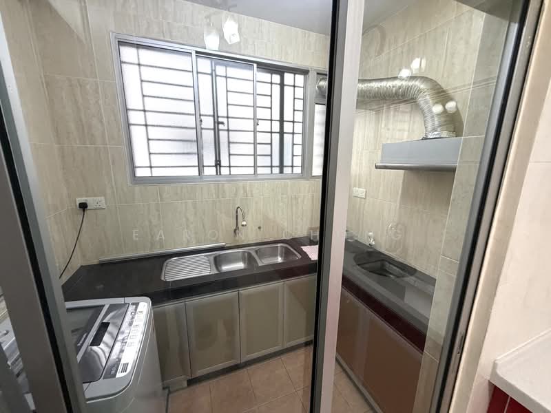 Service Residence for Rent at Connaught Avenue - Earon Chong - Kitchen - PropertyGuru.com.my
