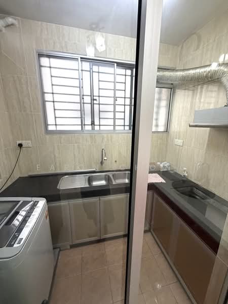 Service Residence for Rent at Connaught Avenue - Earon Chong - Kitchen - PropertyGuru.com.my
