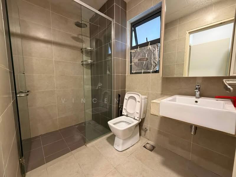 Kondominium untuk Disewa di Lakeville Residence - Vincent Lai - Bathroom - PropertyGuru.com.my