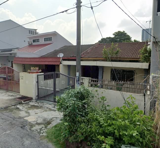 1-storey Terraced House for Sale in Taman Sri Segambut (Segambut) - Rashidah Juremi - Exterior - PropertyGuru.com.my