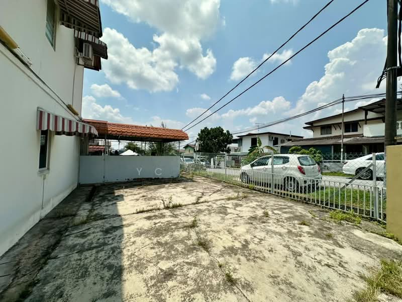 2-storey Terraced House for Rent in Taman Damai Jaya (Skudai) - YC Fung - Exterior - PropertyGuru.com.my